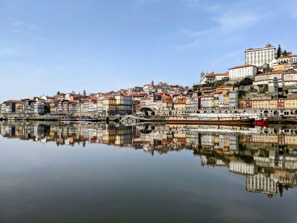 Pintura no Porto. Conheça sua casa. Pinturas Portugal
